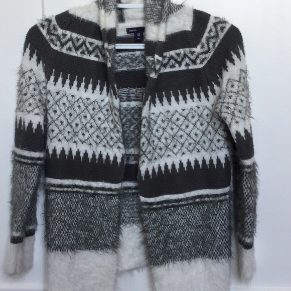 Cardigan - Picture 1 of 4